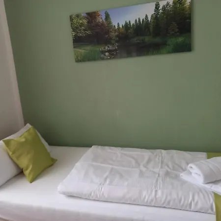 Karolinger - Self Check-in Hotel