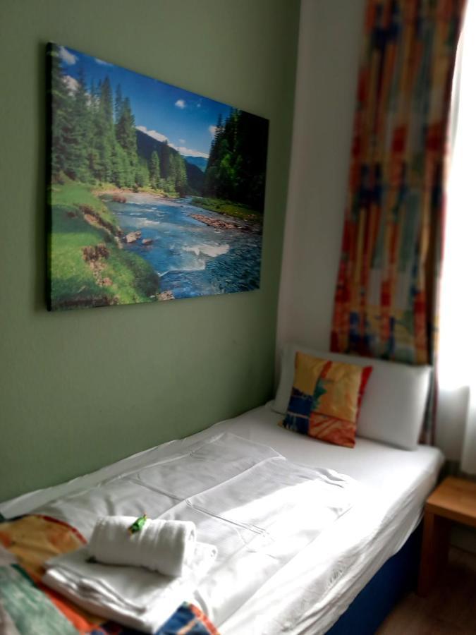 Hotel Karolinger - Self Check-in Düsseldorf